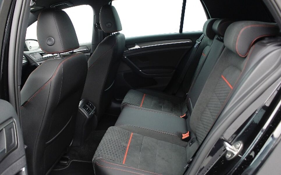 VW GOLF GTI