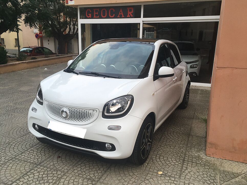 SMART FORFOUR