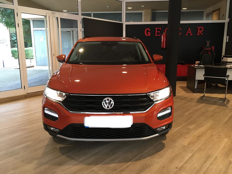 VOLKSWAGEN T- ROC